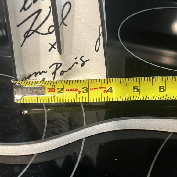 Brand new and she’s a beauty - Picture 13 of 13